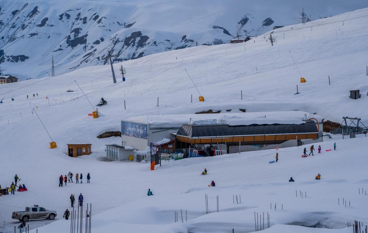 New Gudauri Atrium Ski And Dream Apartment Exterior photo